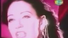 Özlem Tekin - Aşk Her Şeyi Affeder mi