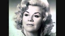 Hamiyet Yüceses - Solsanda Sararsan Yine Gül Pembe Dehensin