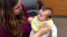 İşitme Engelli Bebek Annesinin Sesini İlk Kez Duyunca