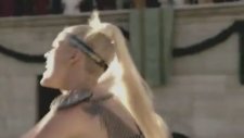 Britney Spears & Beyonce & Pink (We Will Rock You) - Pepsi Reklamı
