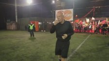 Halı Saha Maçını Collina'nın Yönetmesi
