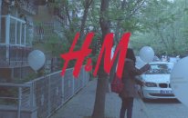 H&M Sabahına Uyanmak