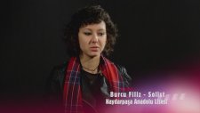 Liselinin Müzik Aşkı - Şarkıya Sarılıyorum
