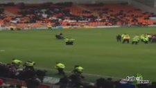 Blackpool Taraftarı Çıldırdı