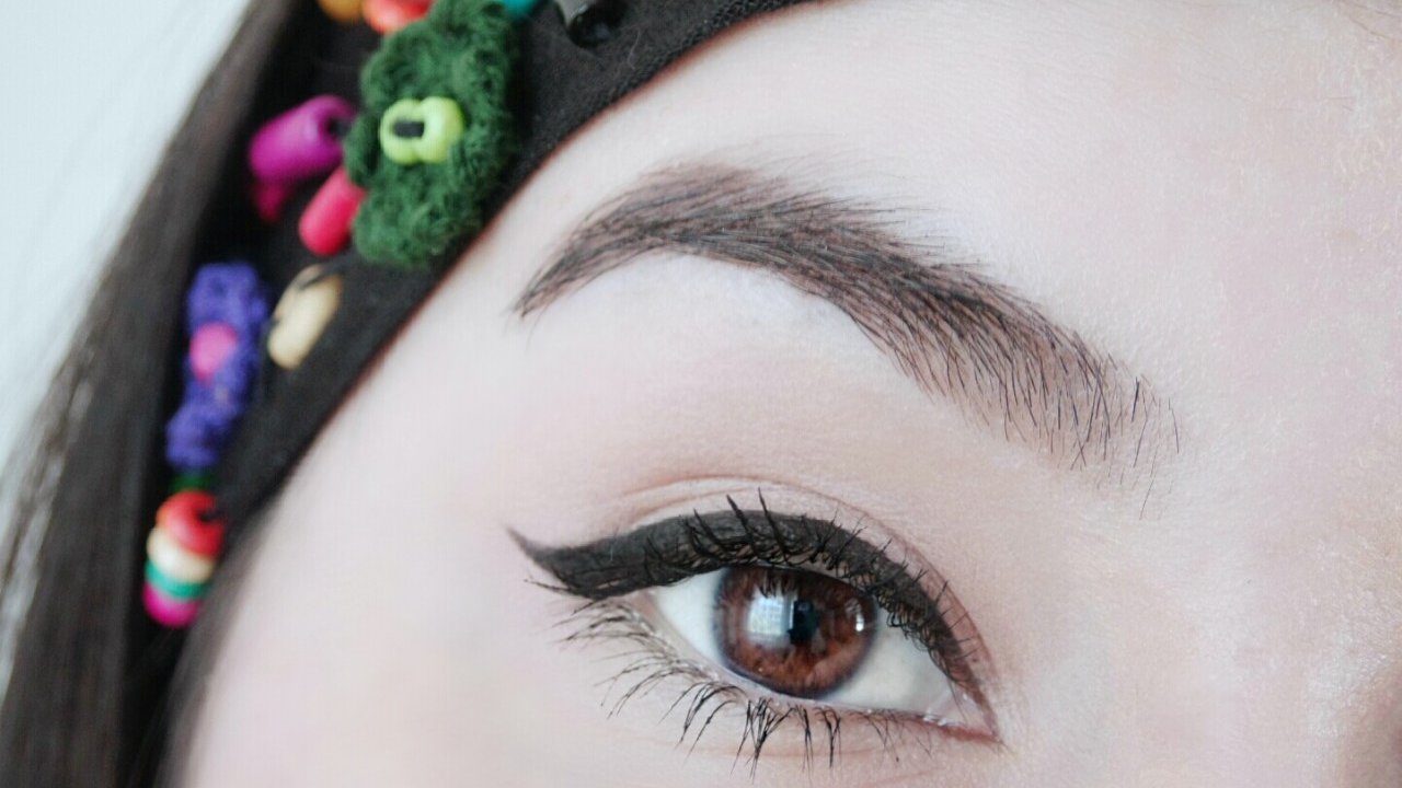 Kuyruklu Eyeliner Çekme Yolları Kuyruklu Eyeliner Çekme Yolları