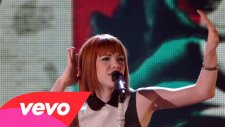 Carly Rae Jepsen - I Really Like You (Canlı Performans)