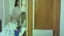 Hoşgeldin Gülüm - Küçük Emrah Tuvalette