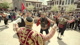 Sümer Ezgü - Hüdayda Sümer Ezgü - Hüdayda