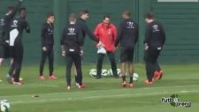 Liverpool'lu yıldız çalım attı, sevinçten çıldırdı