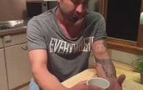 Issız Adam Tripleri