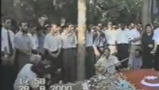 E. Elçibey'in Mezarında Çırpınırdı Karadeniz - Araz Elses