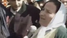 Savaş Ay'ın Dinar Depremi Sonrası Depremzedelerle Röportajı (1995)