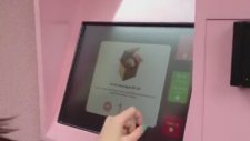 ATM'den Cupcake Almak