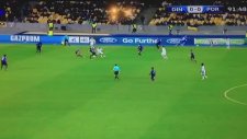 Defansa Yardım Eden Taraftar