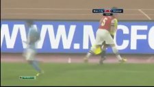 Kadın Yan Hakemi İstemeyerek Düdüklemek