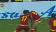 Mirko Vucinic - Gol Atıp Şortu Çıkarmak