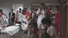 Uefa Finali Öncesi Soyunma Odası - Galatasaray