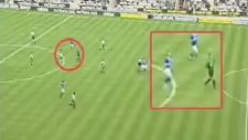 Hakeme Kırmızı Kart Göstermek - Alan Shearer