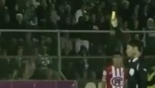 Kaleciye Uçan Tekme Atmak