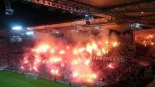 Yanıyosun Fuat Abi Tribün Şovu - Polonya