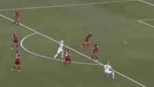 Kadın Futbolculardan Paslaşma ve Gol - U-20 (2014)