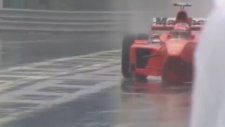 Michael Schumacher'ın Mercedes Garajını Basması