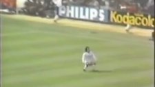 Hugo Sanchez - Harika Rövaşata Golü (Real Madrid)