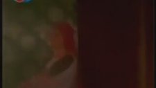 Elimdeki Şişe Molotof Kokteyli Unutma Mo-lo-tof