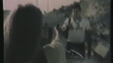 Hem Ablasını Hem de Kız Kardeşini Sevmek - Banu Alkan