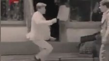 Kızgın Delikanlı - Göksel Arsoy