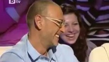Azis'in Klibinde Kalça Sallayan Çocuk - Yordan İliev