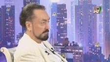 Adnan Oktar - Şafak Sezer Yorumu