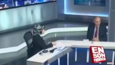 Türbanlı Asortik Sunucu Büşra Akın