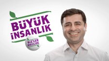 Gülmek biz'lere yakışıyor!