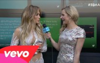 Jennifer Lopez - Red Carpet Interview (2015 Billboard Music Awards)