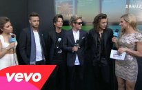 One Direction - Red Carpet Interview (2015 Billboard Music Awards)