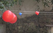 Su Tabancası ile Bardak Vurma Yarışması - Islatma Cezalı