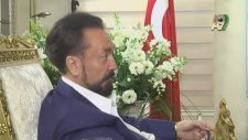 Çirkin Kadın Yoktur Az Adnan Oktar Vardır