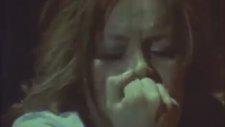 Sen de mi Beni İstiyorsun Sen de mi - Arzu Okay