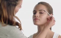 L'Oréal Paris - Uzun Yüz Tipi İçin Kaş Tasarımı