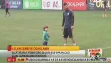 Yekta'nın oğluyla Sneijder futbol oynadı