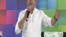 Bülent ekinci ile bülo show srt tv şimdimi geldim aklına.