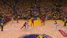 Klay Thompson'dan üçlük şov