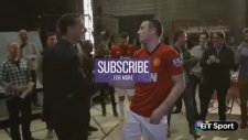 Rio Ferdinand ve Robin van Persie'nin Unutulmaz Masa Tenisi Maçı