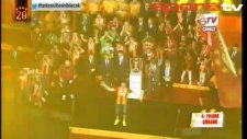 Burak Yılmaz'dan kaptana!