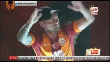 Wesley Sneijder'den Üçlü ve Fener Ağlama Şarkısı