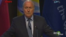 Sepp Blatter istifa etti!