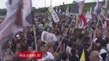 Atatürk, Apo, Türk ve PKK Bayrağı Yanyana HDP Kutlaması
