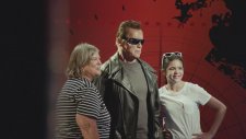 Arnold Schwarzenegger'le Terminator Şakası