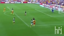 Lionel Messi vs Cristiano Ronaldo (2014/2015)